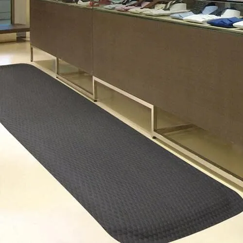 American Floor Mats Hog Heaven Premium 7/8" Black & Yellow Border 3' x 5' Nitrile Backed Anti-Fatigue Comfort Mat