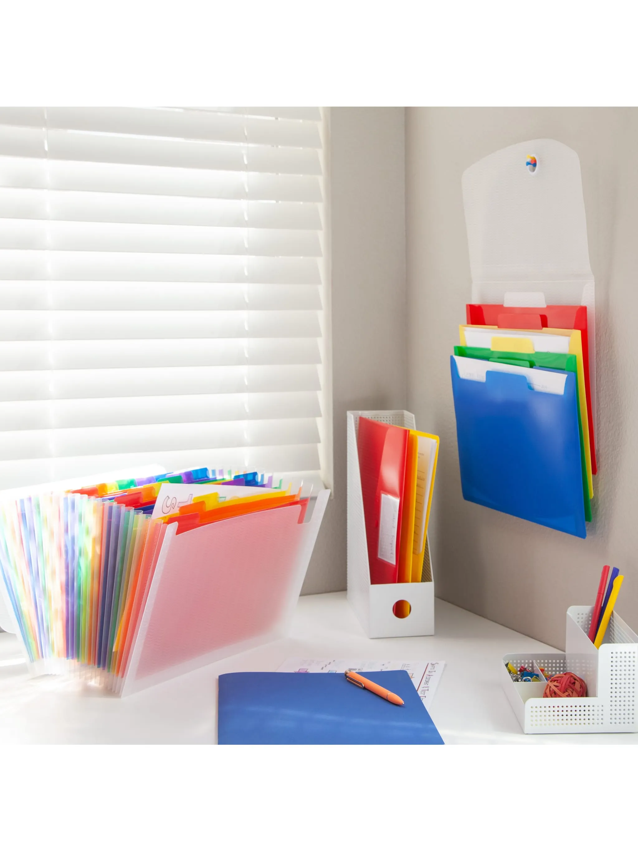 Cascading Wall Organizer, 4 Pockets, 4 Dividers