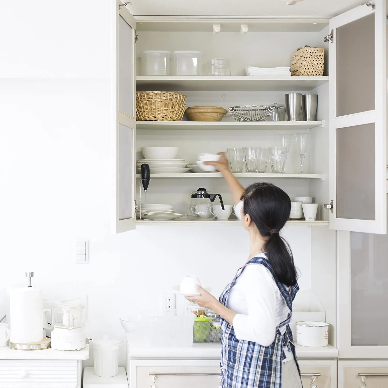 DecoBasics (50 PCS) Full Overlay Soft Close Cabinet Hinges for Kitchen Cabinets - 105° Face Frame Concealed Cabinet Door Hinge -3 Way Adjustability -Clip on Plate & Matching Screw 4 Easy Installation