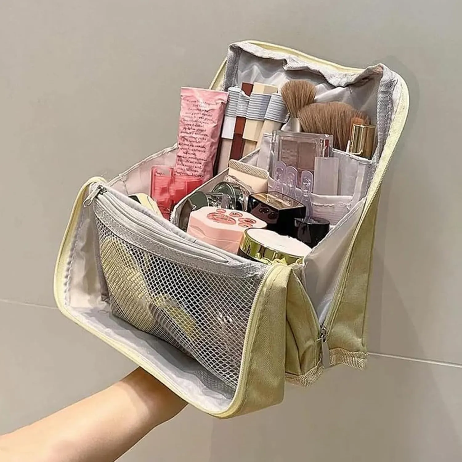 Doresty Standing Makeup Bag, Portable Large Capacity Vertical Makeup Organizer Bag, Multi-purpose Waterproof Makeup Bag with Compartments, for Home or Travel (Black)