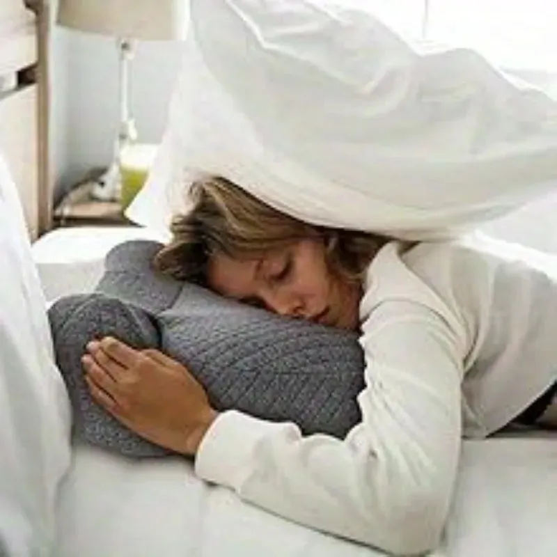 Ergonomic Contoured Memory Foam Neck Pillow – Orthopedic Support for Deep Sleep