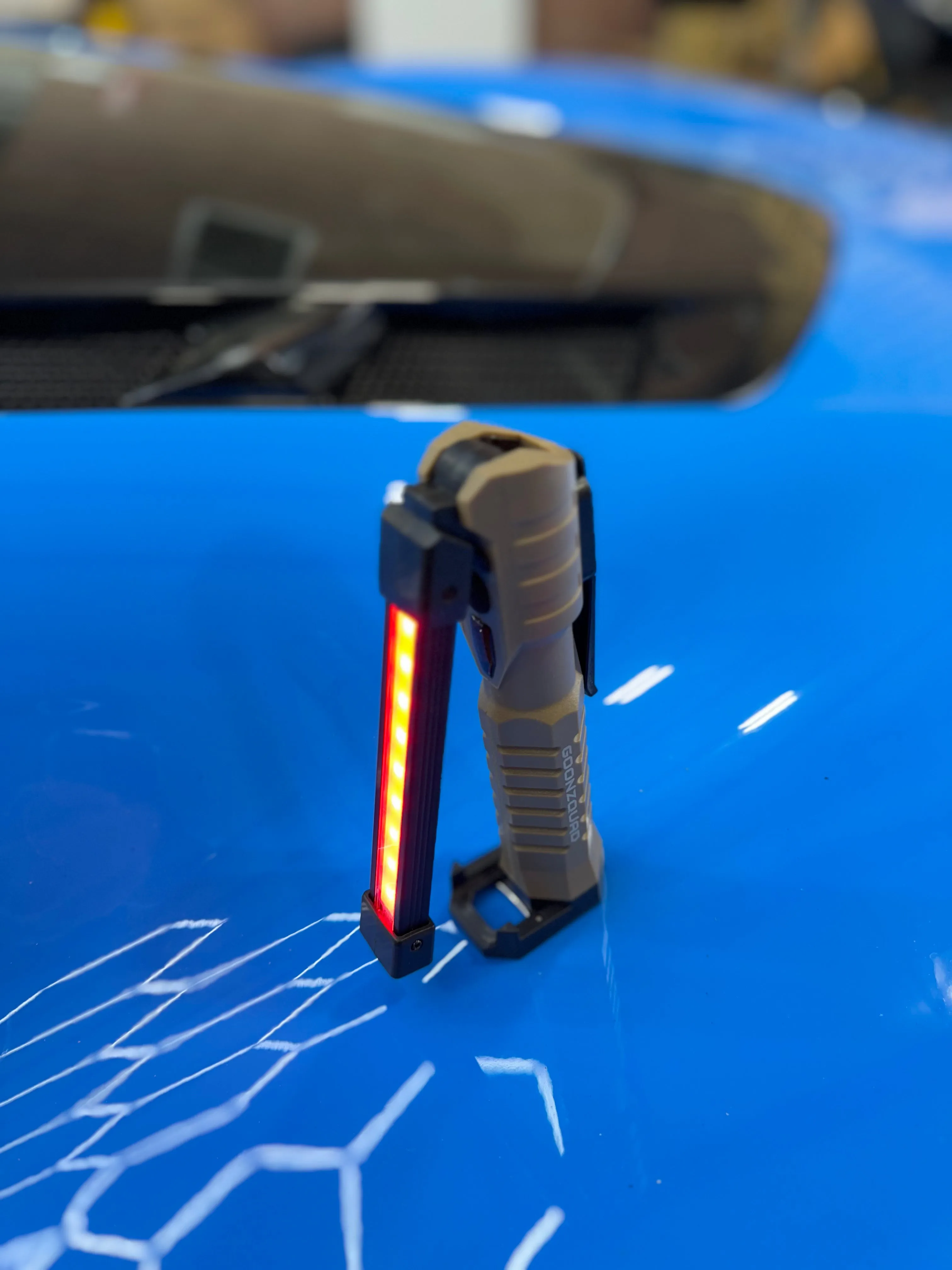 Foldable Utility Flashlight