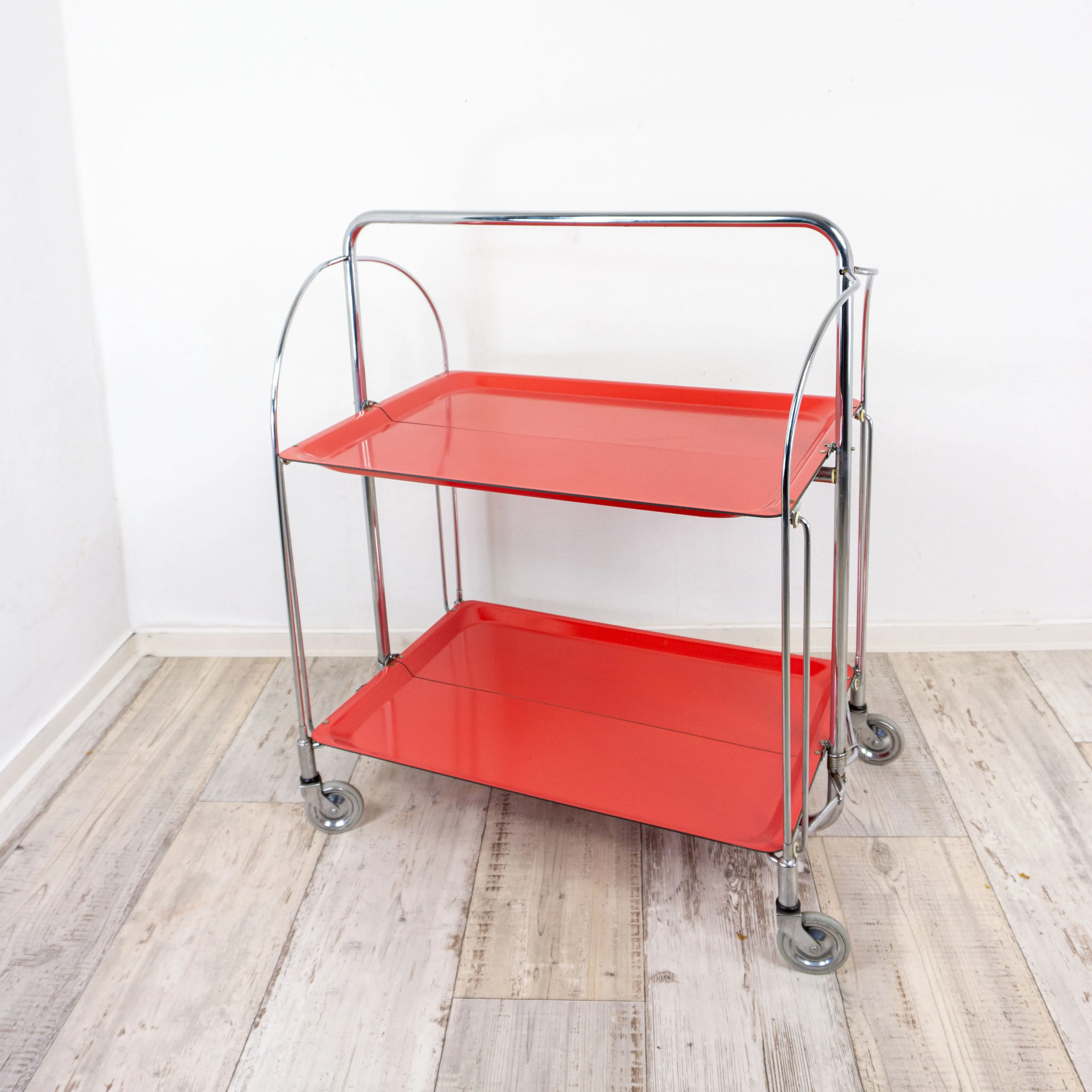 Iconic Red FOLDABLE TROLLEY Dinett by Bremshey