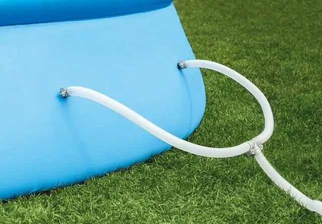 Intex Easy Set Pool 12 Ft X 30": Includes a 110-120V Krystal Clear™ cartridge filter pump, pump flow rate: 530 Gph - 28131