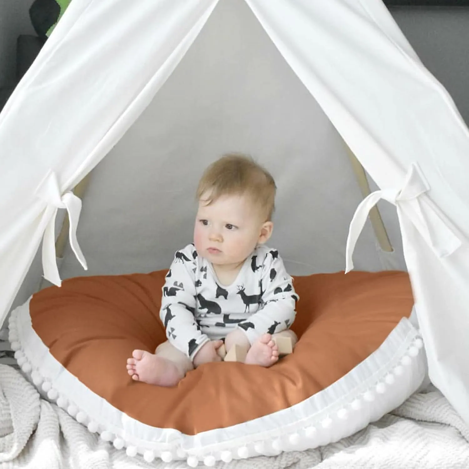 Large Floor Pillow Kids Round Floor Cushion Seating, 35 inches Big Circle Pillow, Round Pillows Seating for Children, Oversized Mat for Reading Nook Teepee Playroom Nursery Canopy Brown