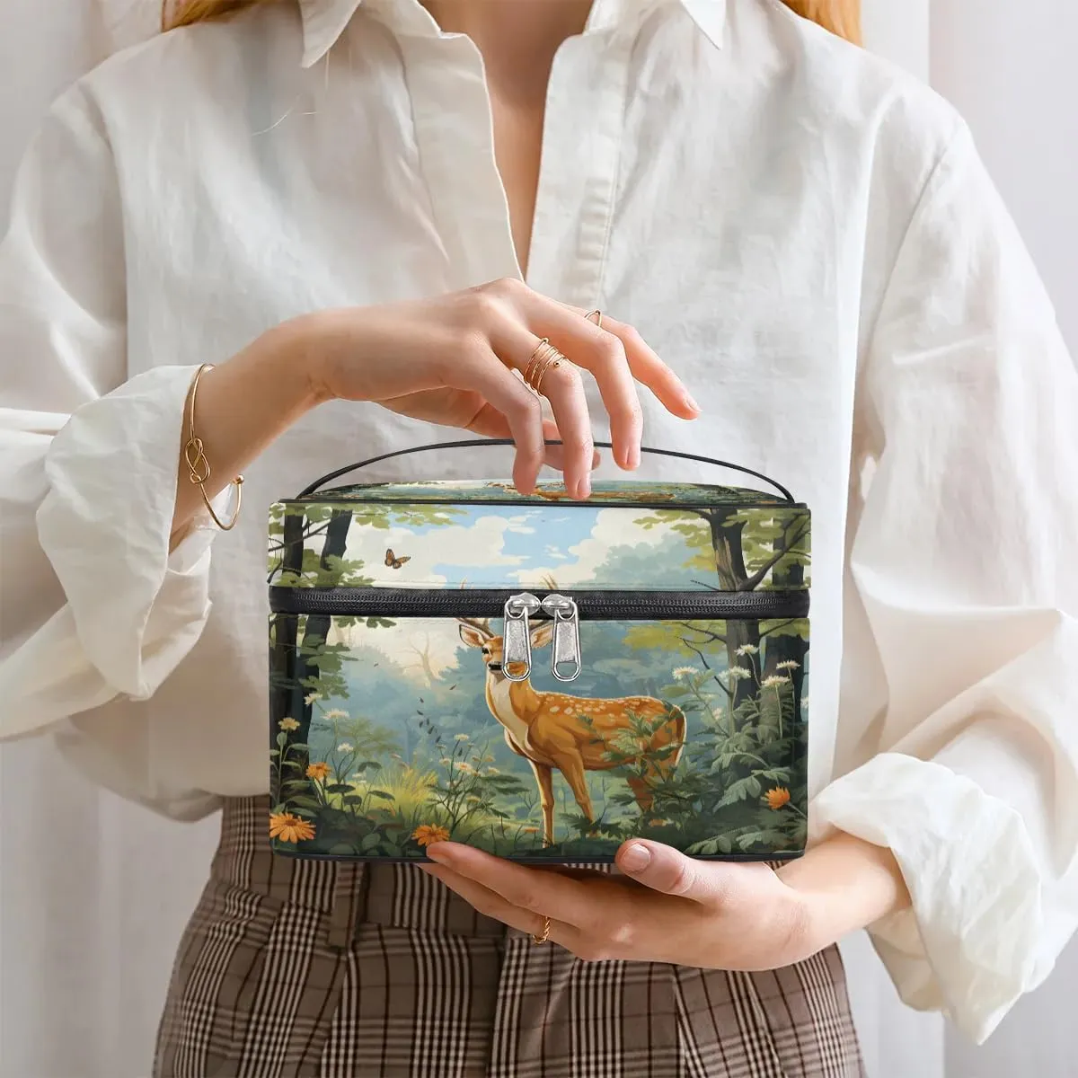 Makeup Bag Large Deer Forest Animal Toiletry Bag for Women Travel Cosmetic Bag Portable Makeup Bag for Bottles Brushes Lipstick Skin Care