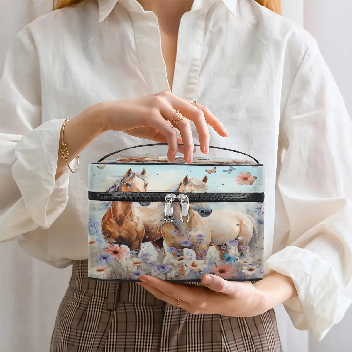 Makeup Bag Large Flowers Horses Toiletry Bag for Women Travel Cosmetic Bag Portable Makeup Bag for Bottles Brushes Lipstick Skin Care
