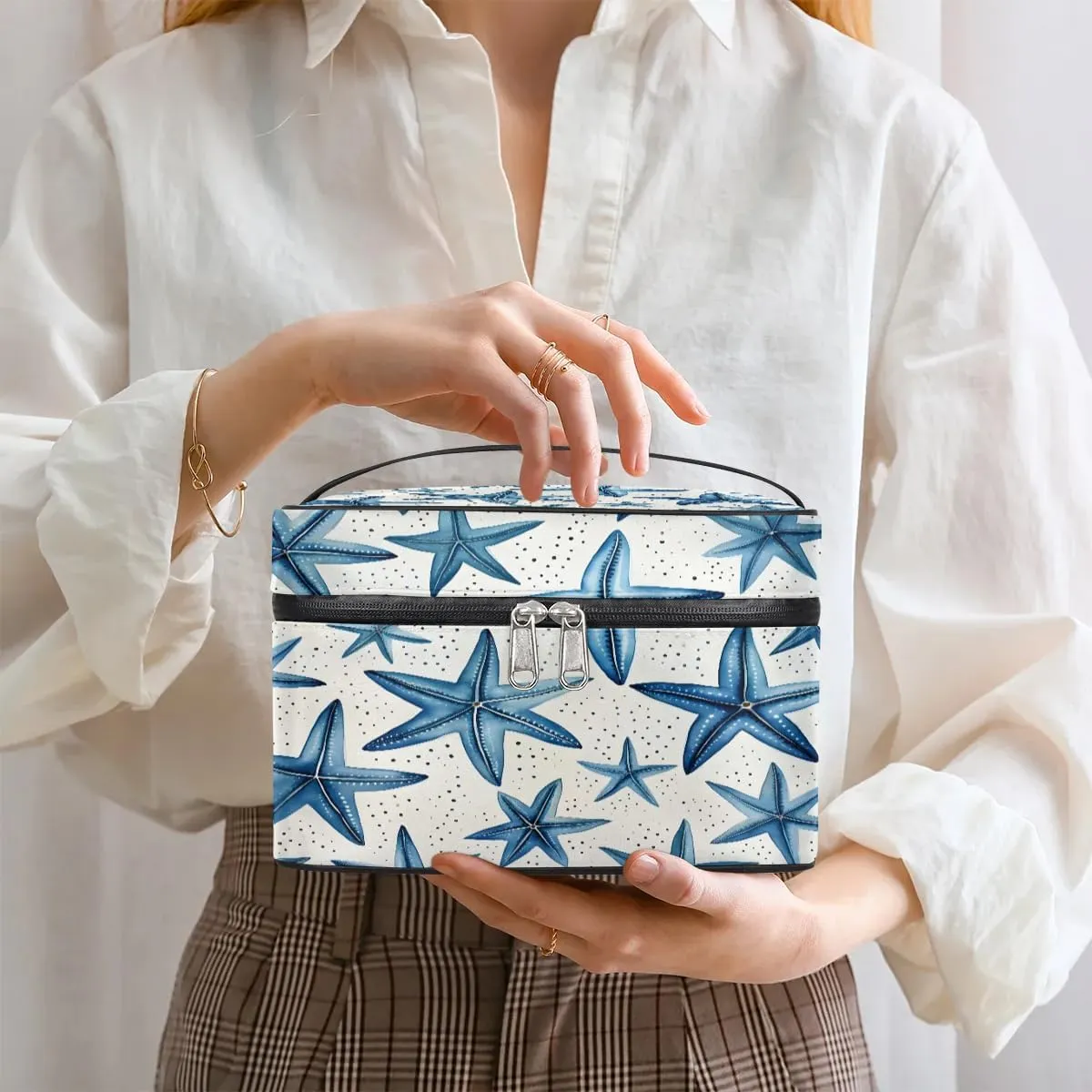 Makeup Bag Large Ocean Theme Starfish Toiletry Bag for Women Travel Cosmetic Bag Portable Makeup Bag for Bottles Brushes Lipstick Skin Care