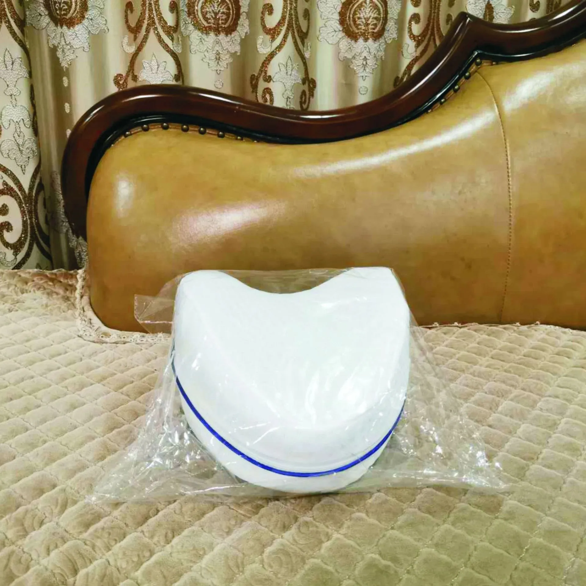 Memory Foam Multifunctional Heart-shaped Leg Pillow