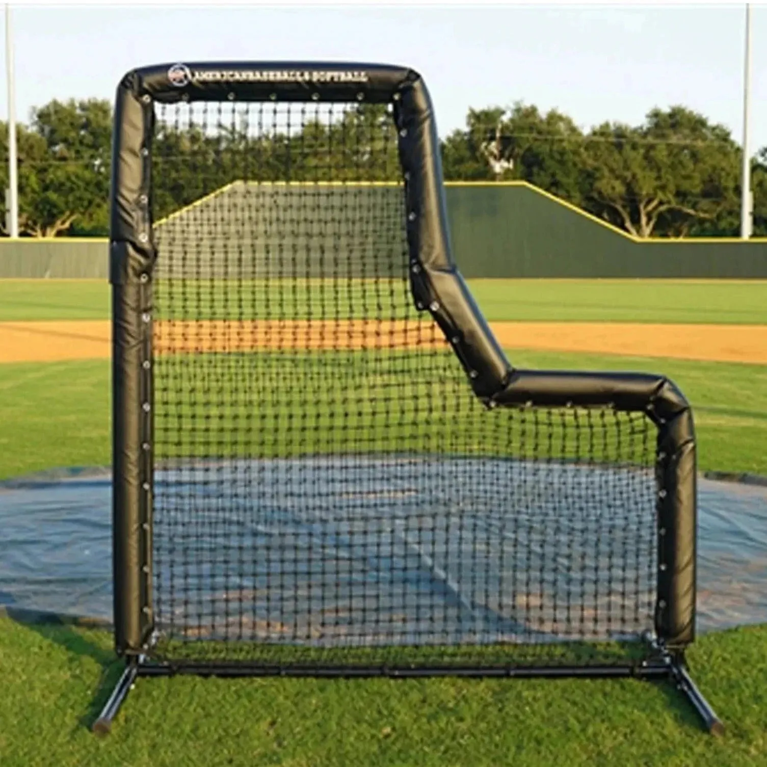 Muhl PRO 6.5' x 7' Padded L Screen