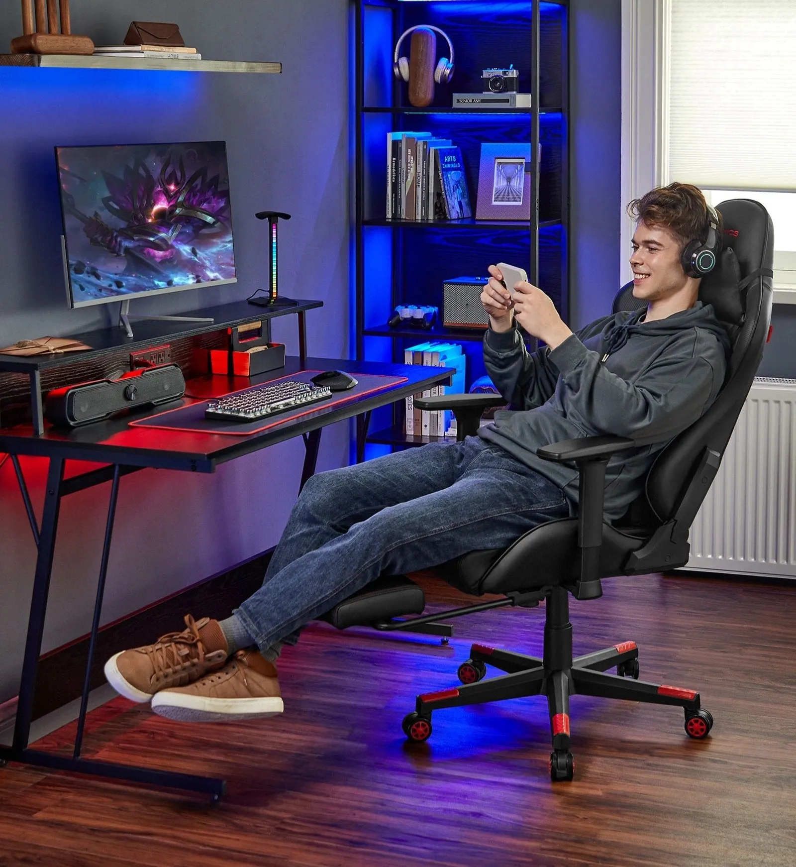 Rootz Ergonomic Office Chair with Armrests - Desk Chair - Lumbar Support - Black/Red - 65cm x 57cm x 89cm