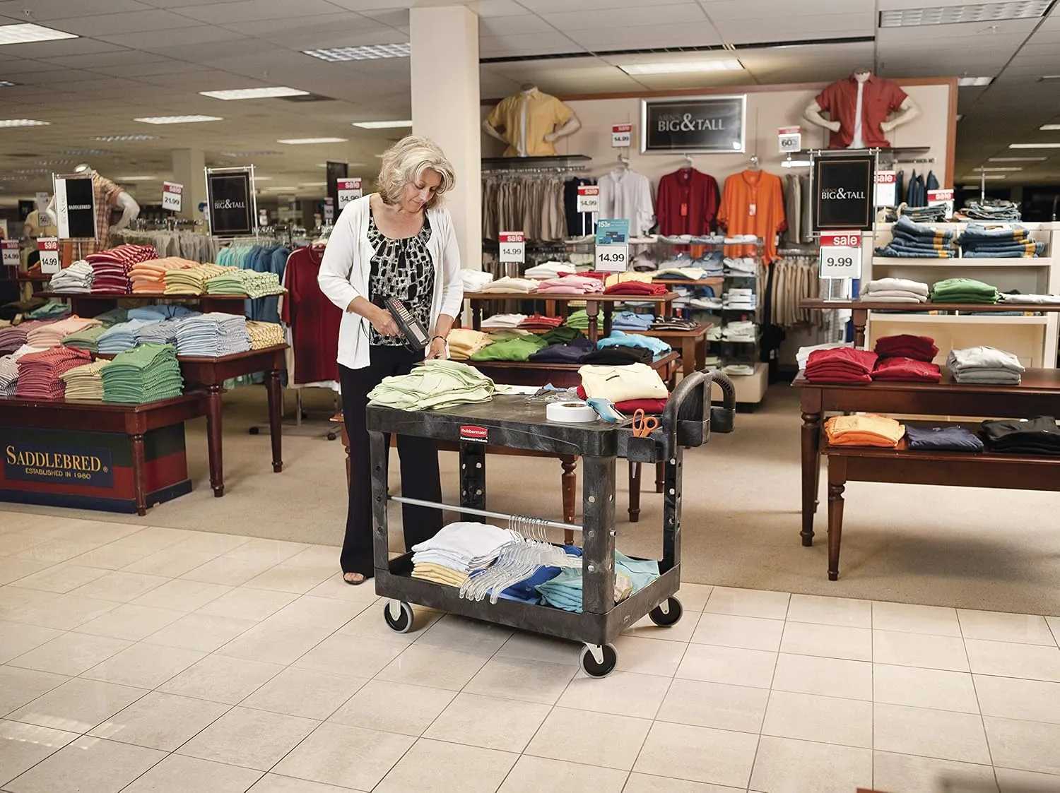 Rubbermaid Commercial Products 2-Shelf Utility/Service Cart, Medium, Flat Shelves, Ergonomic Handle, 500 lbs. Capacity, Ideal for Warehouse/Garage/Cleaning/Manufacturing