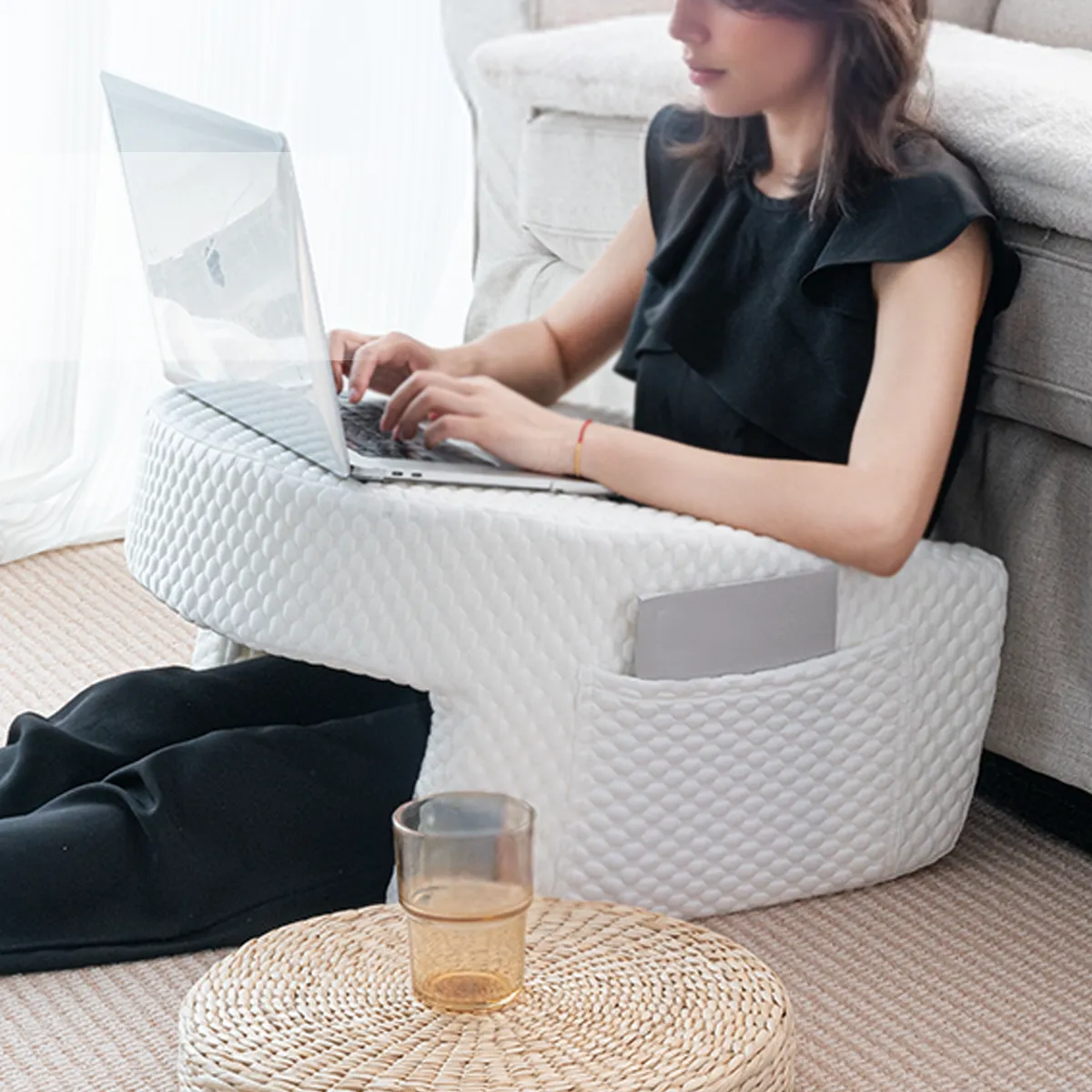 Soft Reading Pillow – Ergonomic Armrest Lap Desk with Washable Cover for Gaming & Relaxing