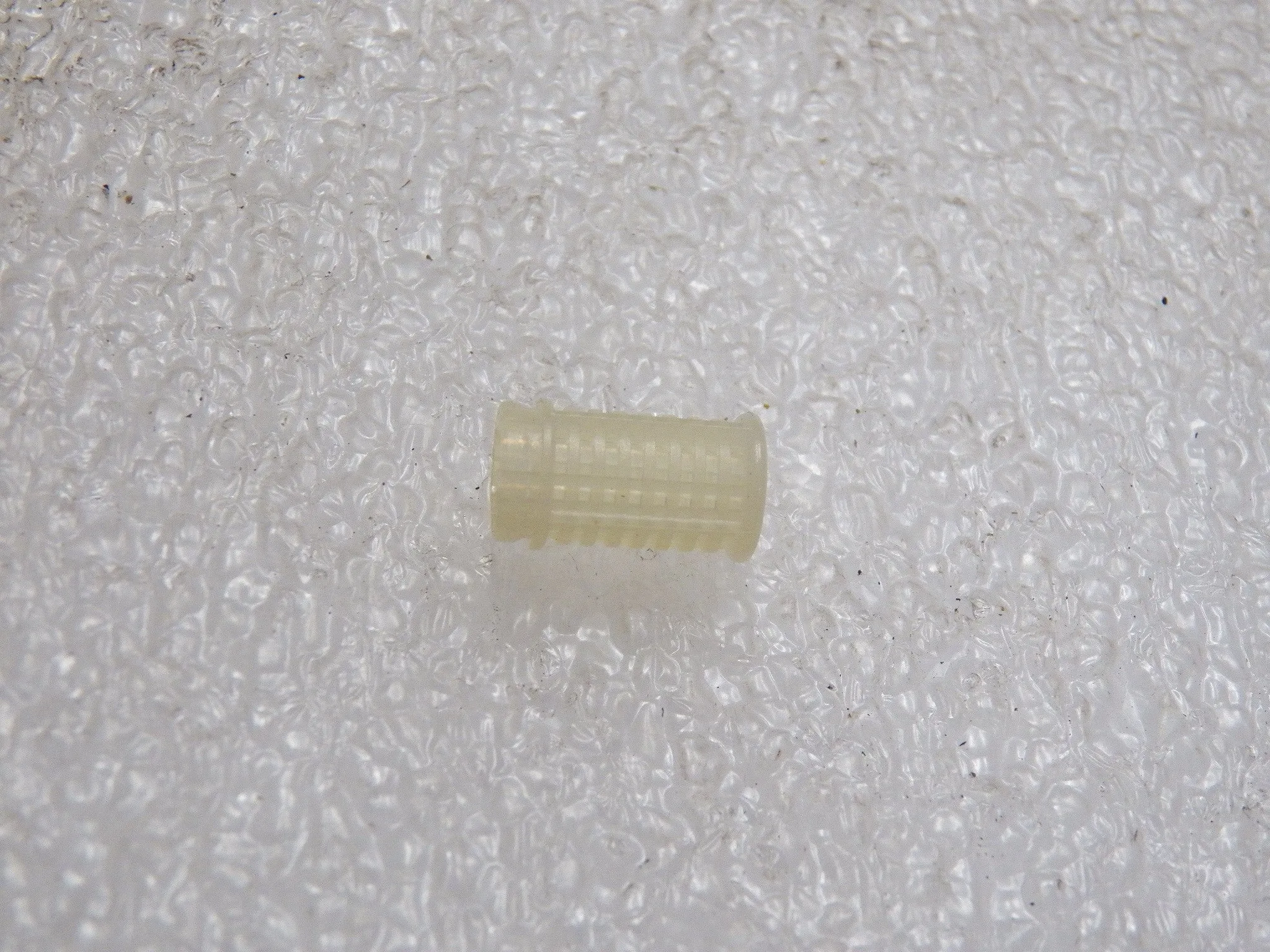 Stihl 042 Chainsaw Oil Strainer 1117 647 6800 NEW (S-9)