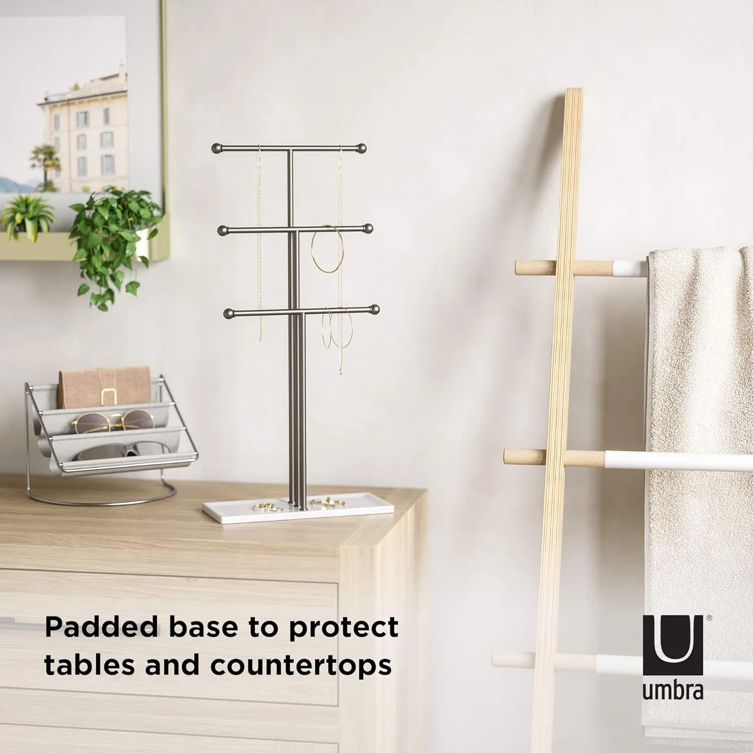 Umbra Trigem Hanging Jewelry Organizer Tiered Tabletop Free Standing Necklace Holder Display, White/Nickel