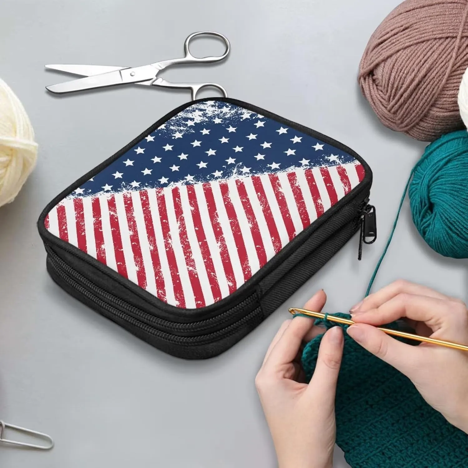 Vanideaoty 4th of July Crochet Hook Case Flag Knitting Needle Storage Easy to Carry Crochet Storage Organizer for Airports and Parks, Portable and Washable