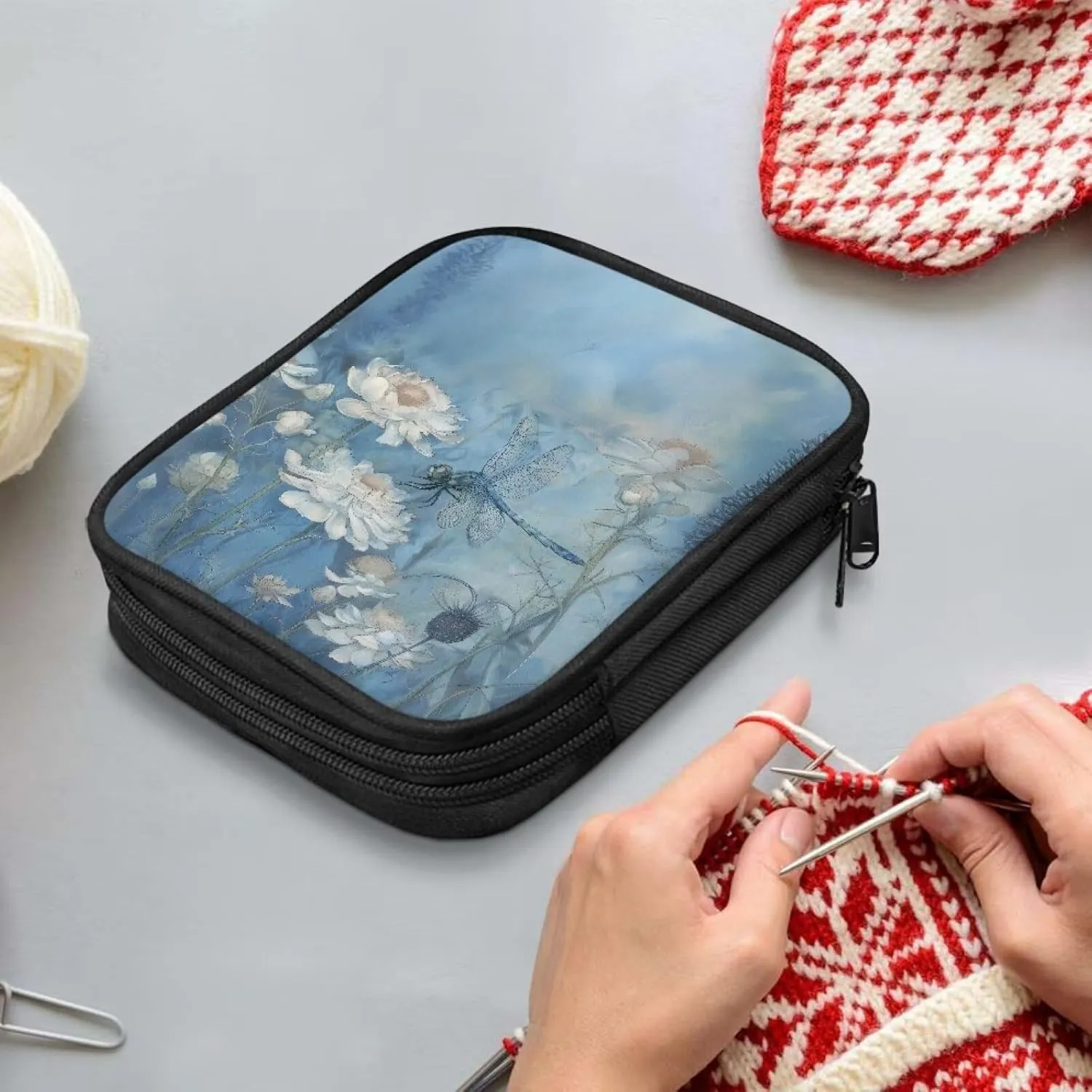 Vanideaoty Dragonfly Daisy Crochet Hook Case Breathable Crochet Organizers with Web Pockets Knitting Needle Case for Swing Crochet Hooks, Lighted Hooks, Needles and Accessories